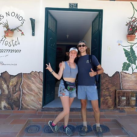 Los Nonos Hostel Guadalupe エクステリア 写真