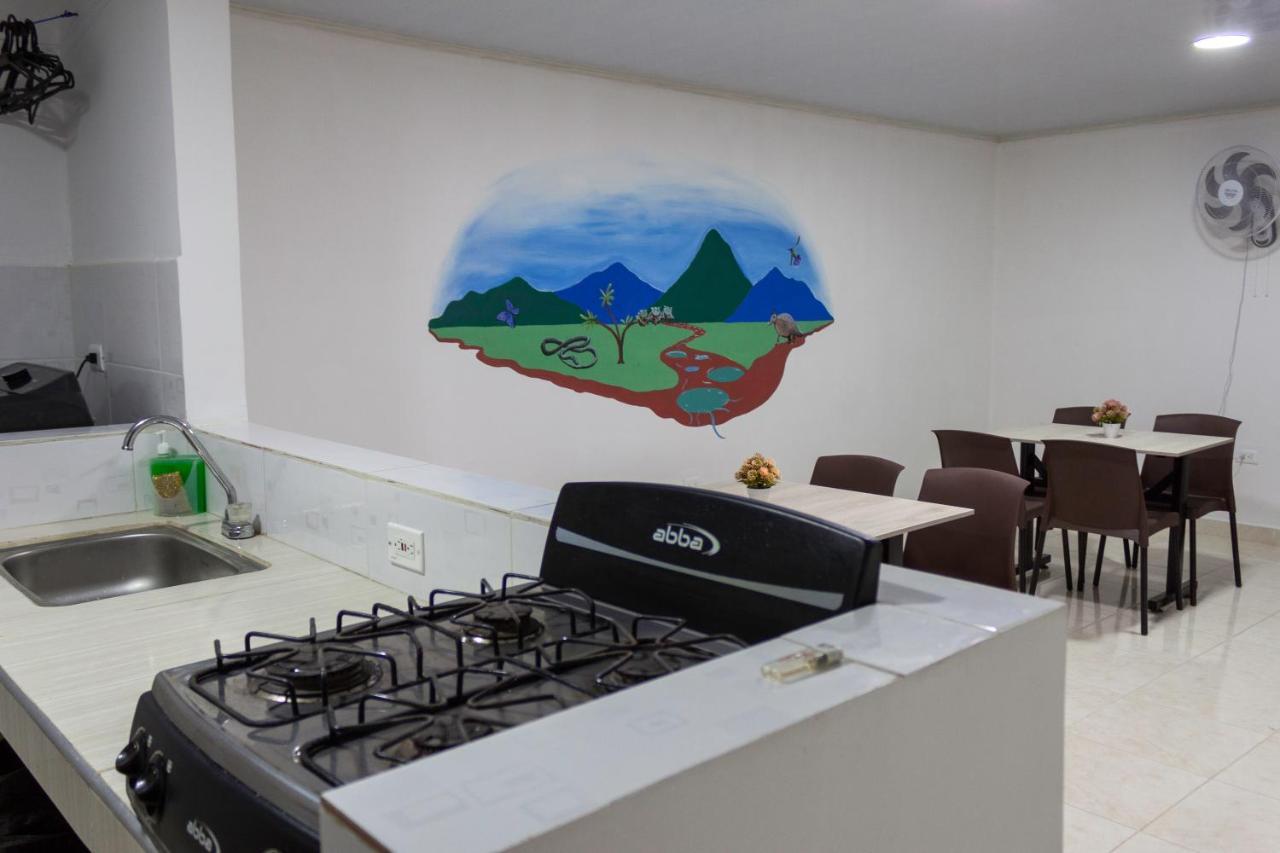 Los Nonos Hostel Guadalupe エクステリア 写真
