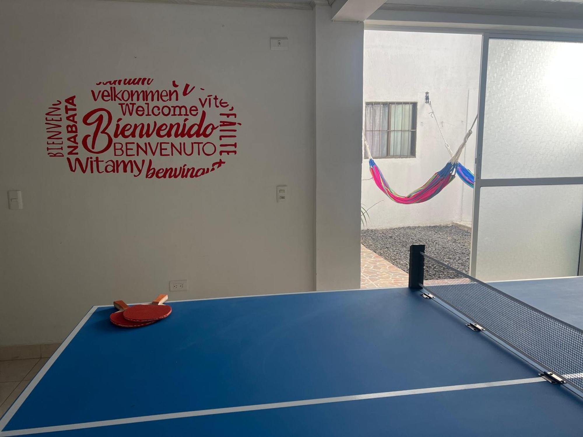 Los Nonos Hostel Guadalupe エクステリア 写真