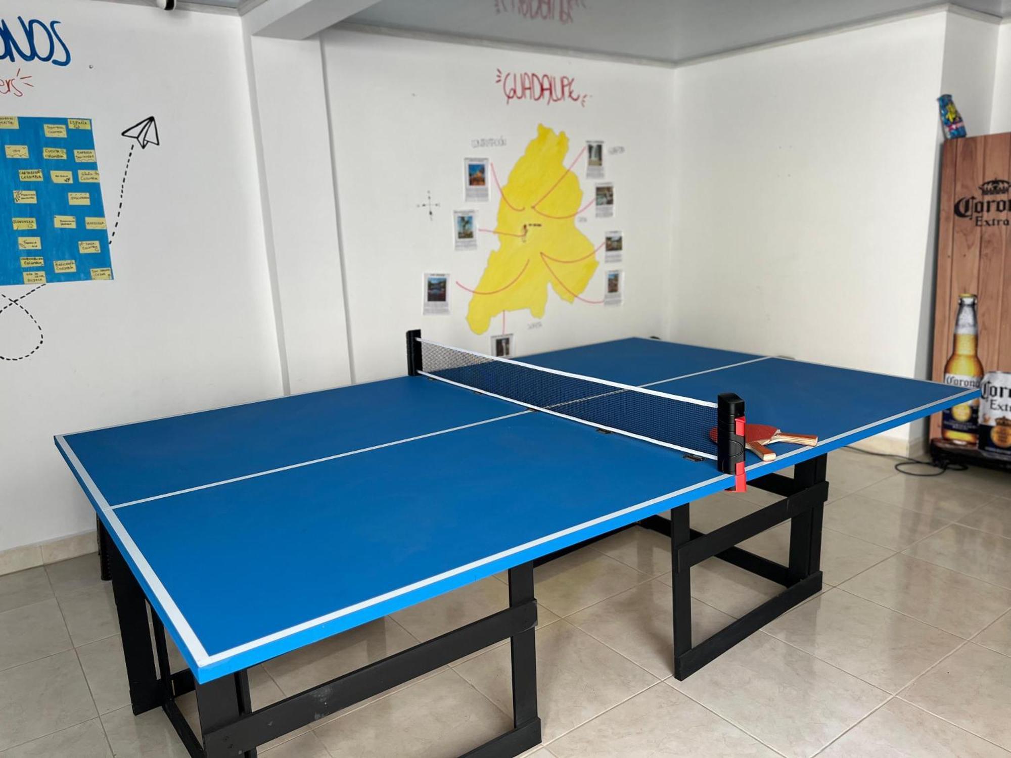 Los Nonos Hostel Guadalupe エクステリア 写真